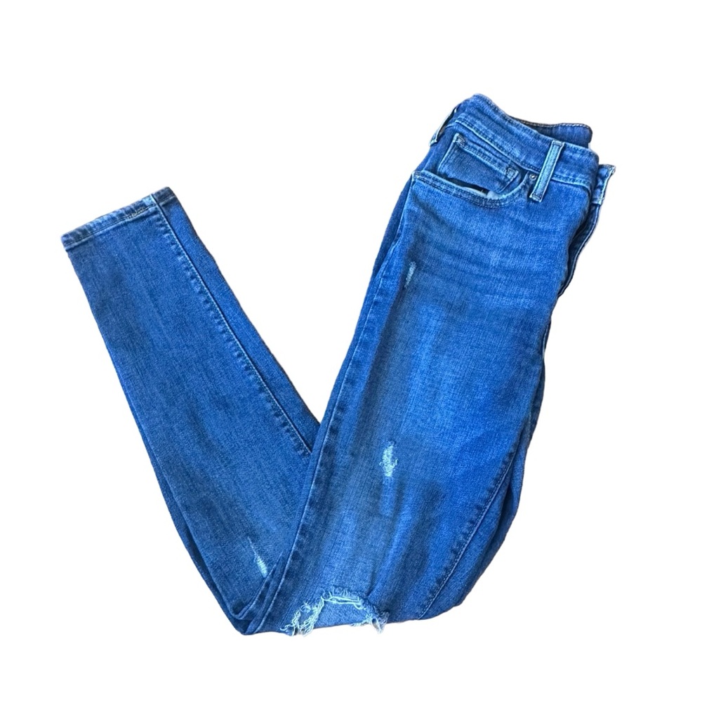 Levi’s 721 High Rise Skinny Dark Wash Distressed size 27